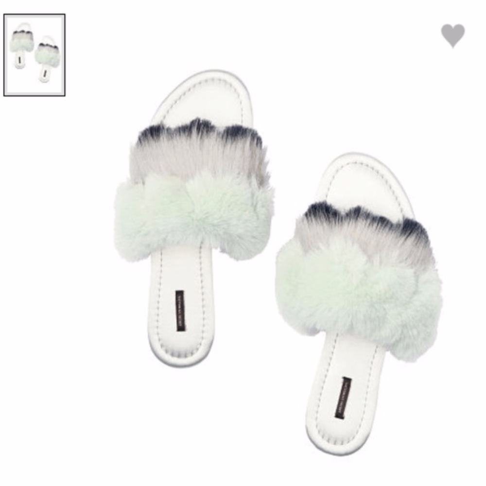 🆑VS 2018 Faux Fur Slipper